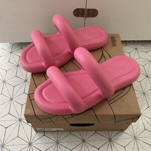 Melissa - Free Bloom Slide - Size 10 - New in Box